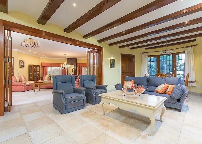 Sol Habitat La Sort Villa *